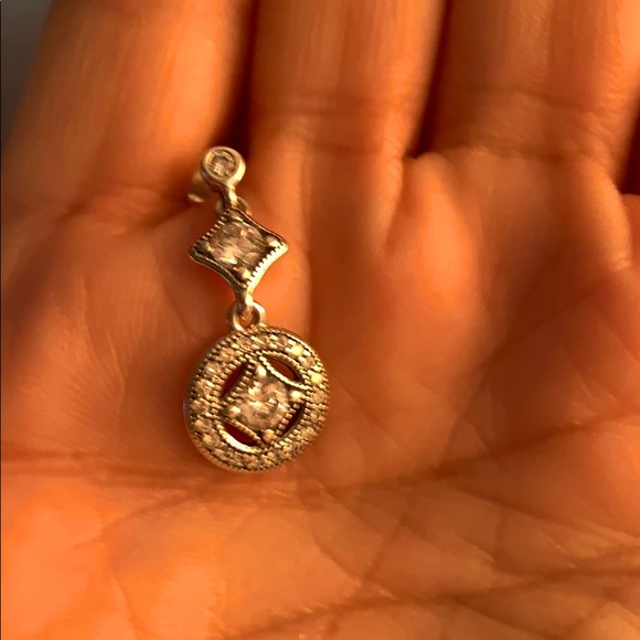 NIB *Stunning Pandora Crystal Drop Earrings* - Picture 4 of 4